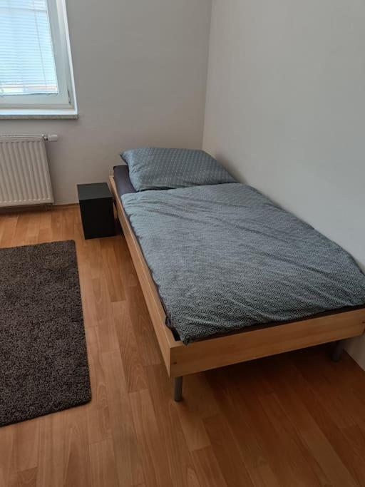 Cervena Cesta Lejlighed Kunovice Eksteriør billede